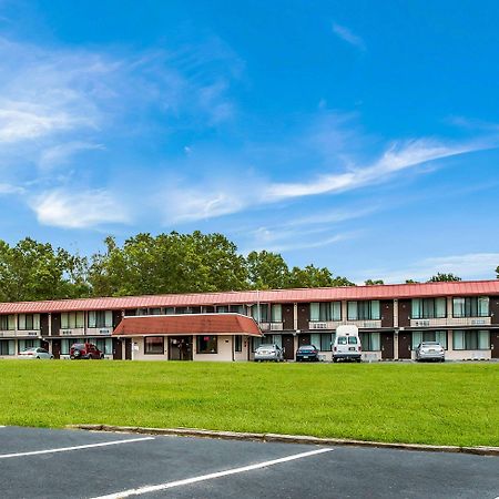 Rodeway Inn Hammonton Esterno foto