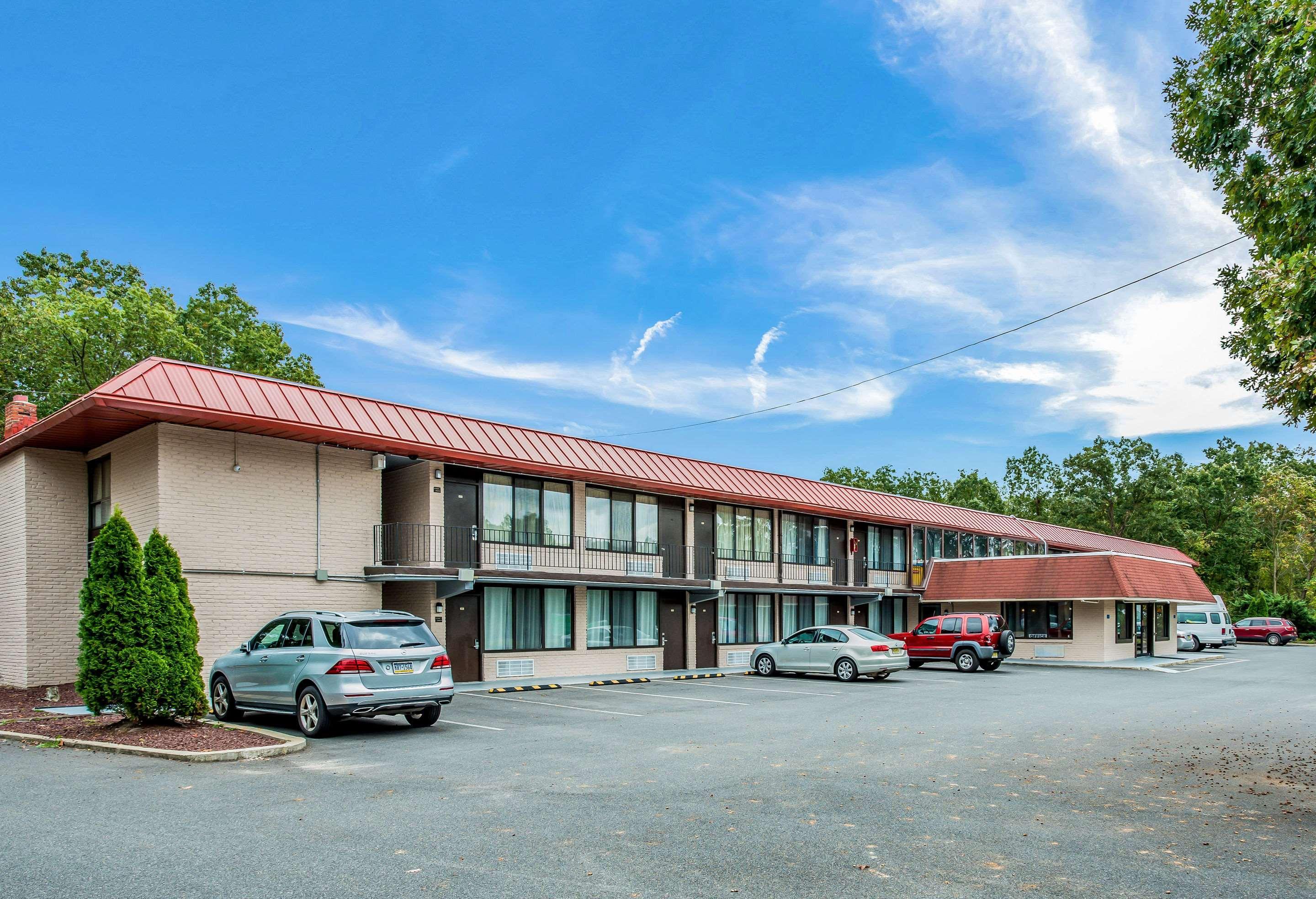 Rodeway Inn Hammonton Esterno foto
